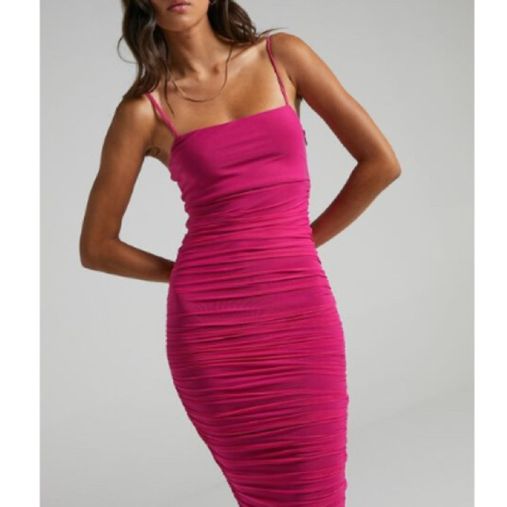 Showpo Fuchsia Ruched Midi Dress